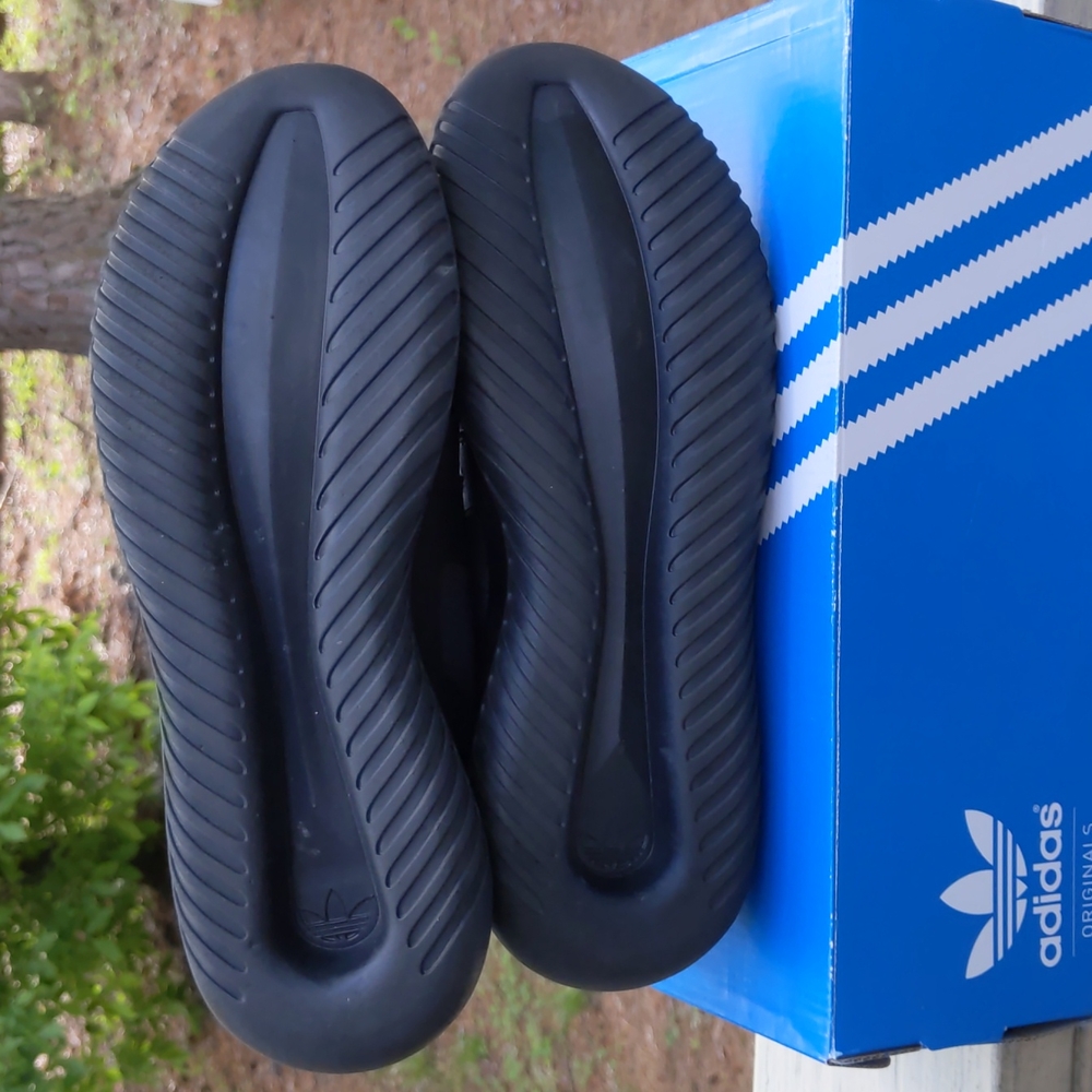 Used Adidas Tubular Defiant - Picture 2 of 6